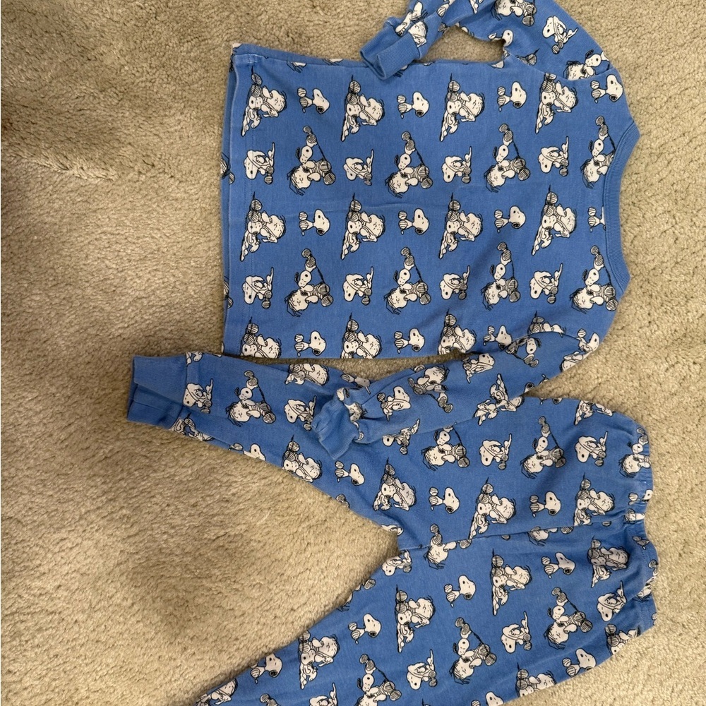 Janie and Jack x Snoopy Pajamas - Picture 5 of 7